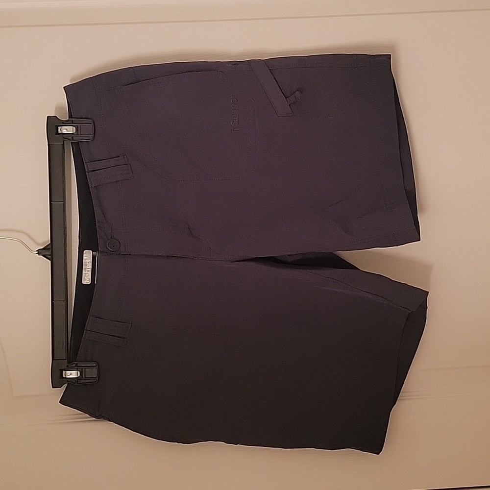 Marmot, Size 10 Slate Gray Colored Cargo Shorts,  EUC